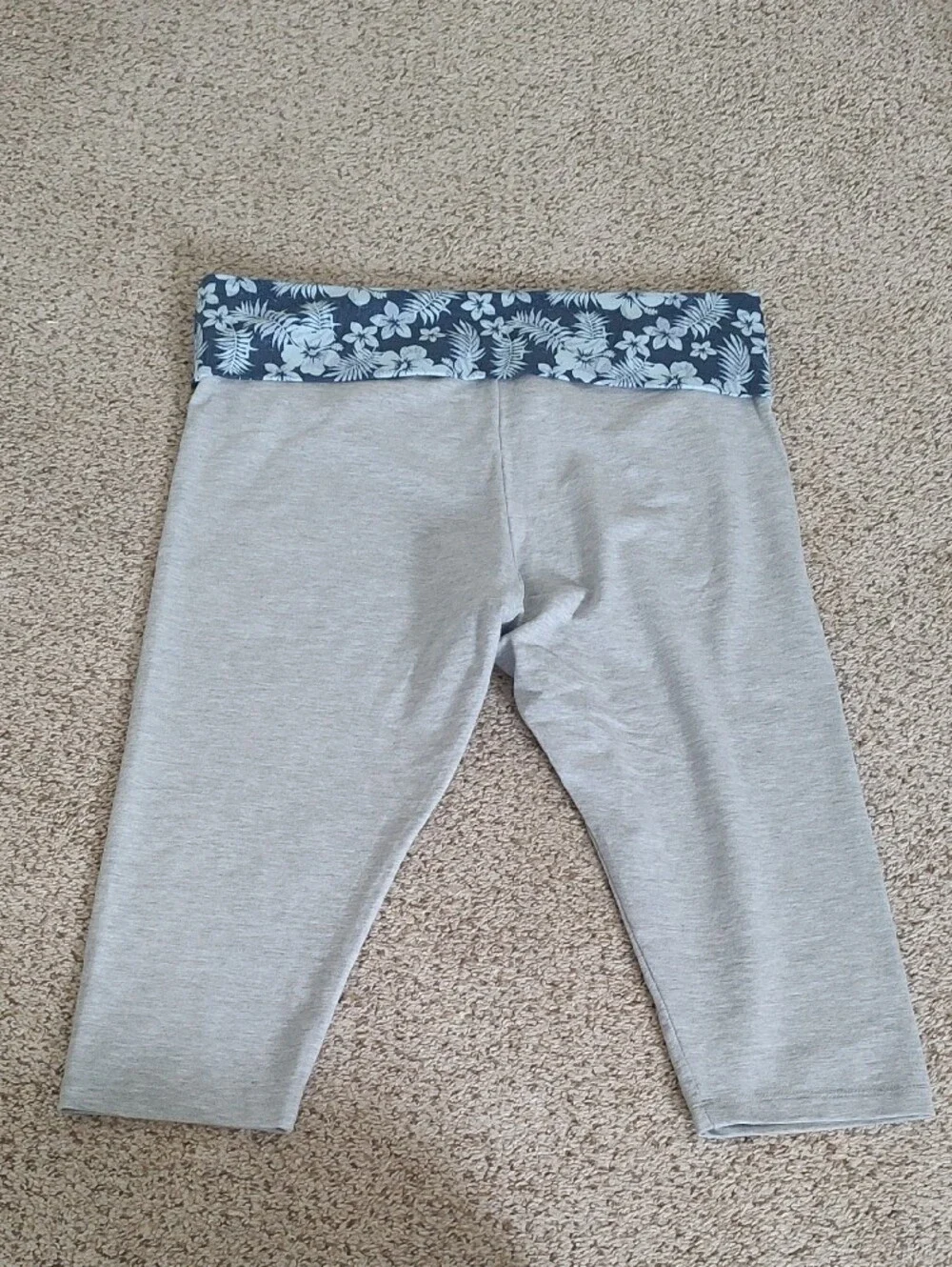 PINK Victoria's Secret Grey Capri Leggings with Navy Floral Waistband
